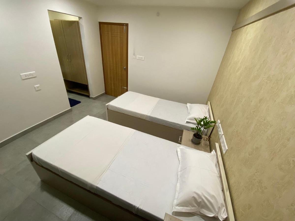 Karippals Inn Kottayam Extérieur photo